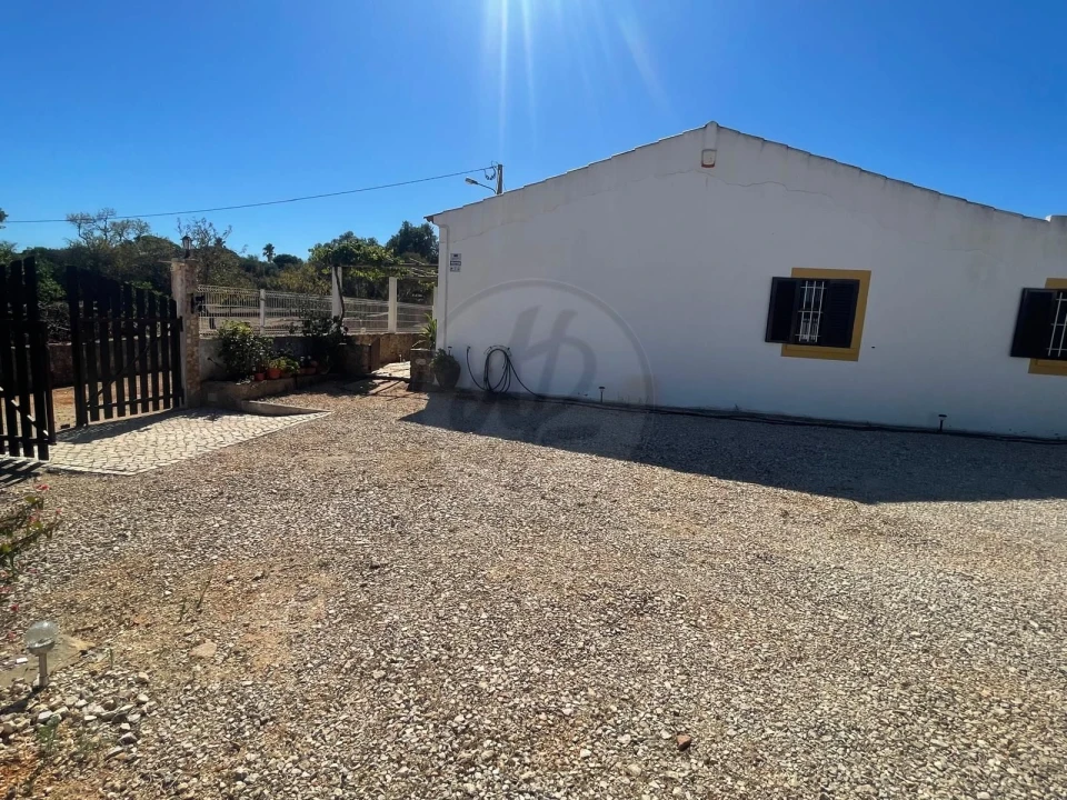 Moradia T4 para Venda em Lagos (São Sebastião e Santa Maria) Foto 35