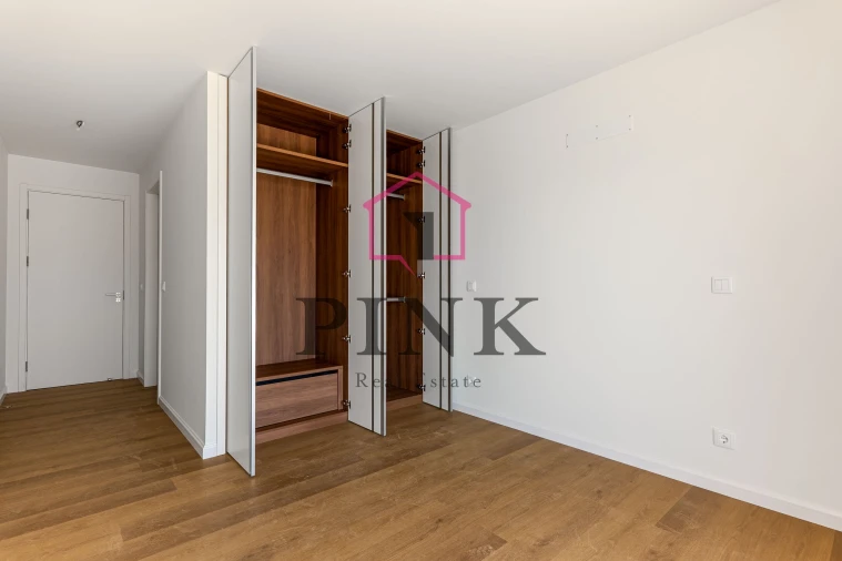 Apartamento T2 para Venda em São Martinho Foto 22