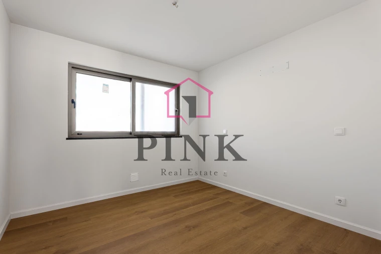 Apartamento T2 para Venda em São Martinho Foto 4