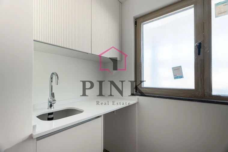 Apartamento T2 para Venda em São Martinho Foto 16