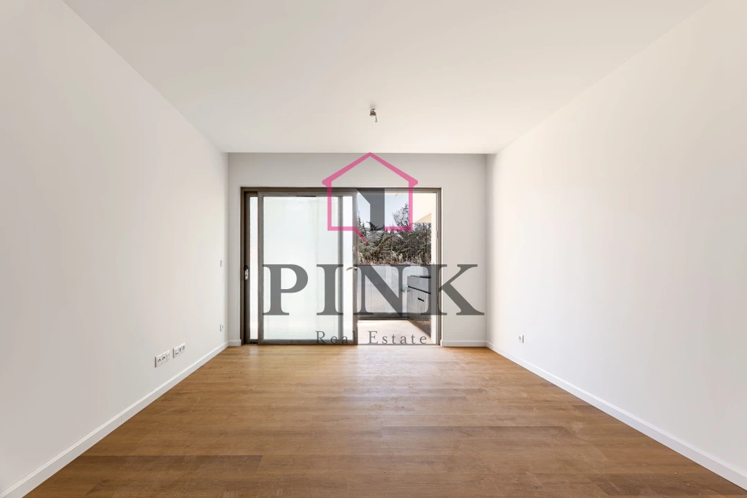 Apartamento T2 para Venda em São Martinho Foto 6