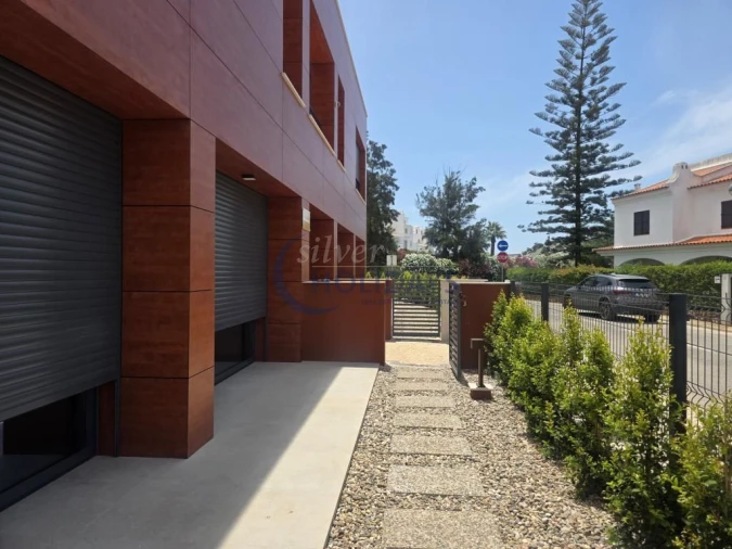 Apartamento T2 para Venda em Quarteira Foto 14