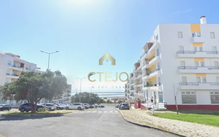 Apartamento T2 para Venda em Póvoa de Santa Iria e Forte da Casa