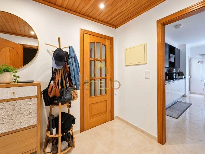 Apartamento T2 para Venda em Póvoa de Santa Iria e Forte da Casa Foto 14