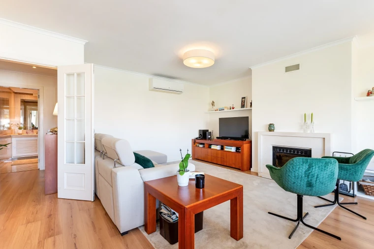 Apartamento T3 para Venda em Lumiar Foto 3