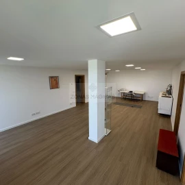 Moradia T4 para Venda em Lagos (São Sebastião e Santa Maria)
