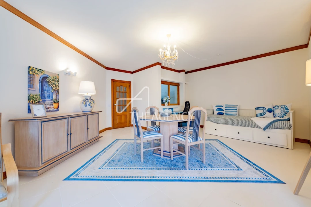 Apartamento T1 para Arrendamento em Quarteira Foto 4