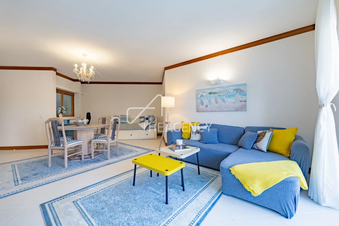 Apartamento T1 para Arrendamento em Quarteira Foto 3