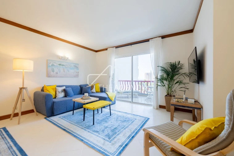 Apartamento T1 para Arrendamento em Quarteira Foto 2