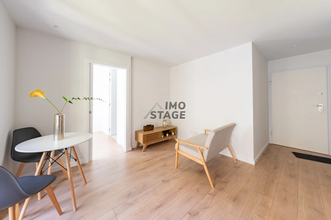 Apartamento T1 para Venda em Fânzeres e São Pedro da Cova Foto 2