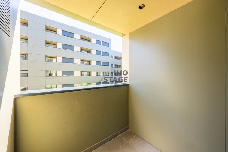 Apartamento T1 para Venda em Fânzeres e São Pedro da Cova Foto 8