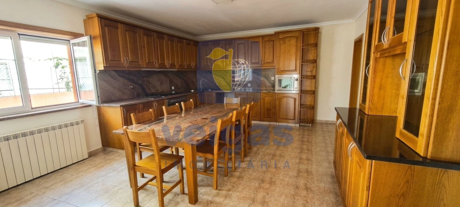Moradia T4 para Venda em Canedo Foto 4