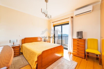 Apartamento T3 para Venda em Penafiel