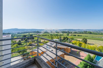 Apartamento T3 para Venda em Penafiel