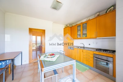 Apartamento T3 para Venda em Penafiel
