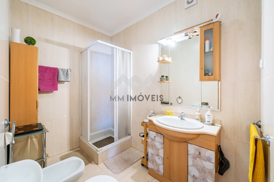 Apartamento T3 para Venda em Penafiel Foto 7