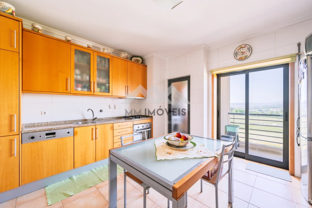 Apartamento T3 para Venda em Penafiel Foto 27