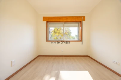 Apartamento T3 para Venda em Aldoar, Foz do Douro e Nevogilde