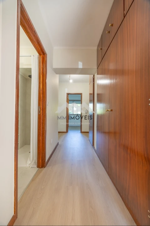 Apartamento T3 para Venda em Aldoar, Foz do Douro e Nevogilde
