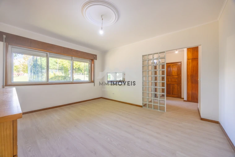 Apartamento T3 para Venda em Aldoar, Foz do Douro e Nevogilde Foto 2