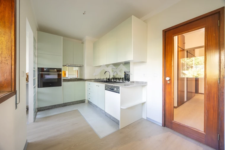 Apartamento T3 para Venda em Aldoar, Foz do Douro e Nevogilde Foto 7