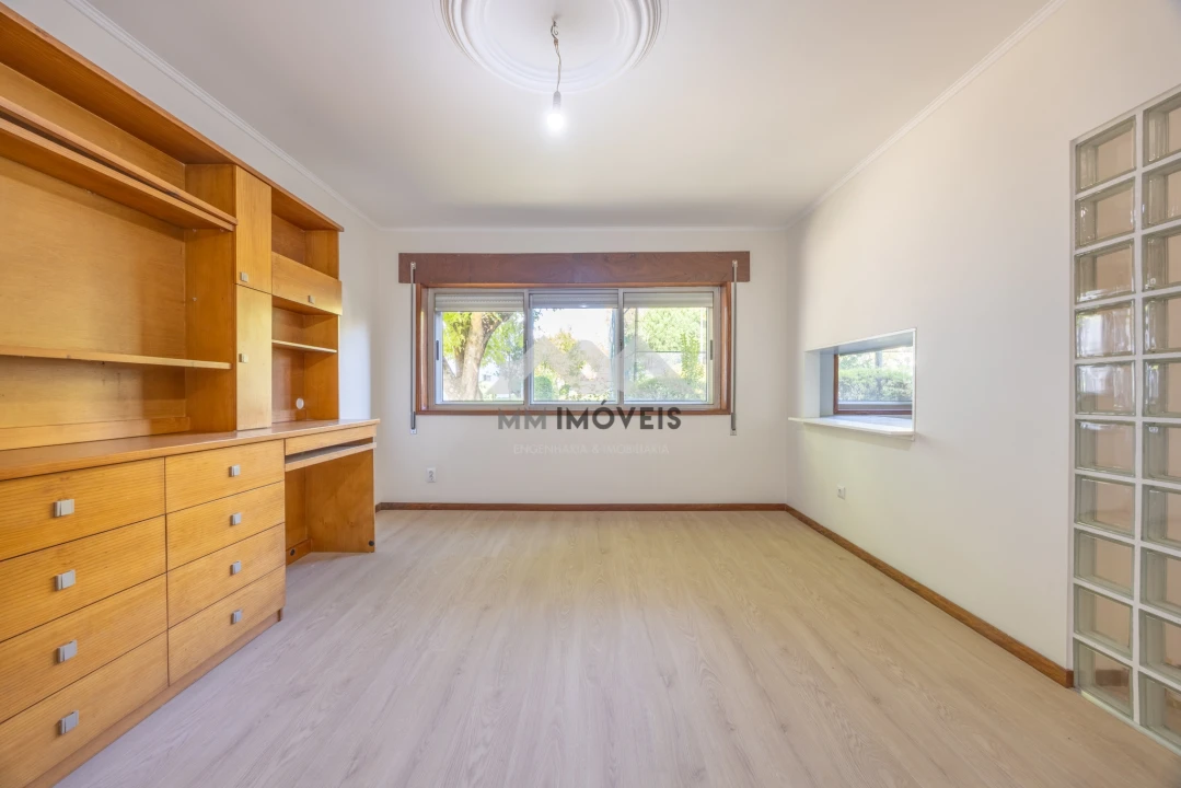 Apartamento T3 para Venda em Aldoar, Foz do Douro e Nevogilde Foto 4