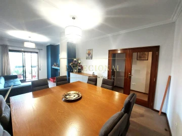 Apartamento T2 para Venda em Gondomar (São Cosme), Valbom e Jovim