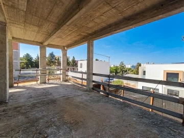 Moradia T3 para Venda em Estômbar e Parchal