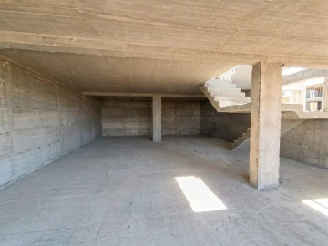Moradia T3 para Venda em Estômbar e Parchal