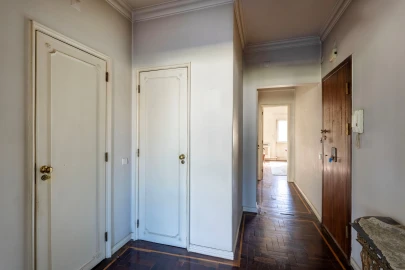 Apartamento T2 para Venda em Avenidas Novas