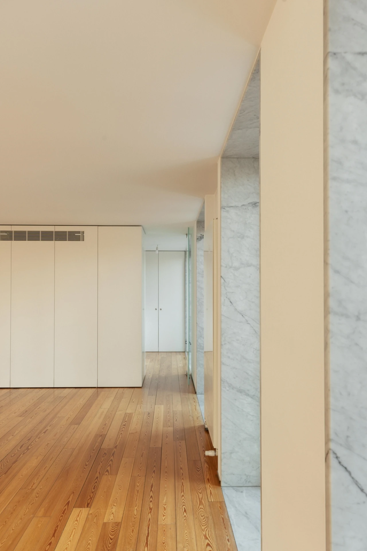 Apartamento T1 para Arrendamento em Avenidas Novas Foto 8