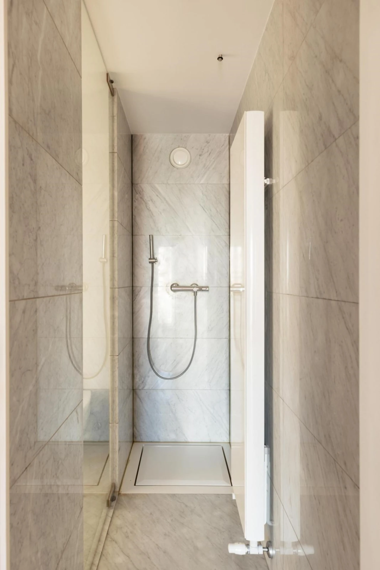 Apartamento T5 para Arrendamento em Avenidas Novas Foto 22