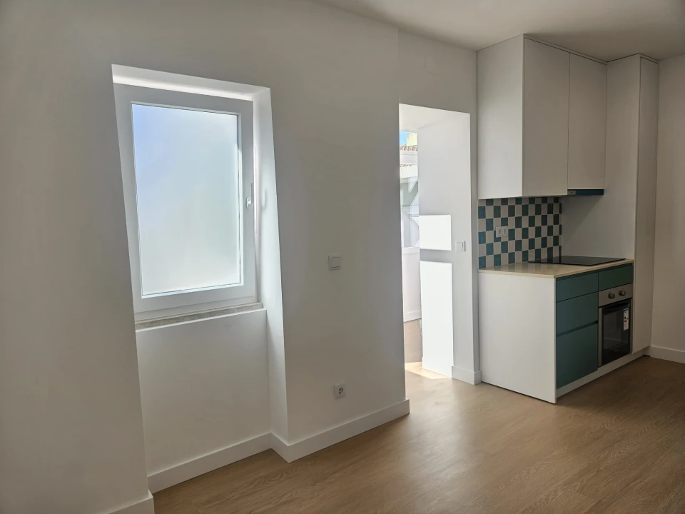 Apartamento T3 para Venda em Venda do Pinheiro e Santo Estêvão das Galés Foto 5