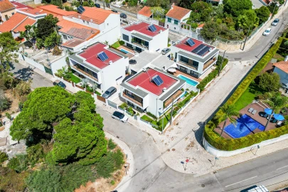 Moradia T4 para Venda em Almada, Cova da Piedade, Pragal e Cacilhas