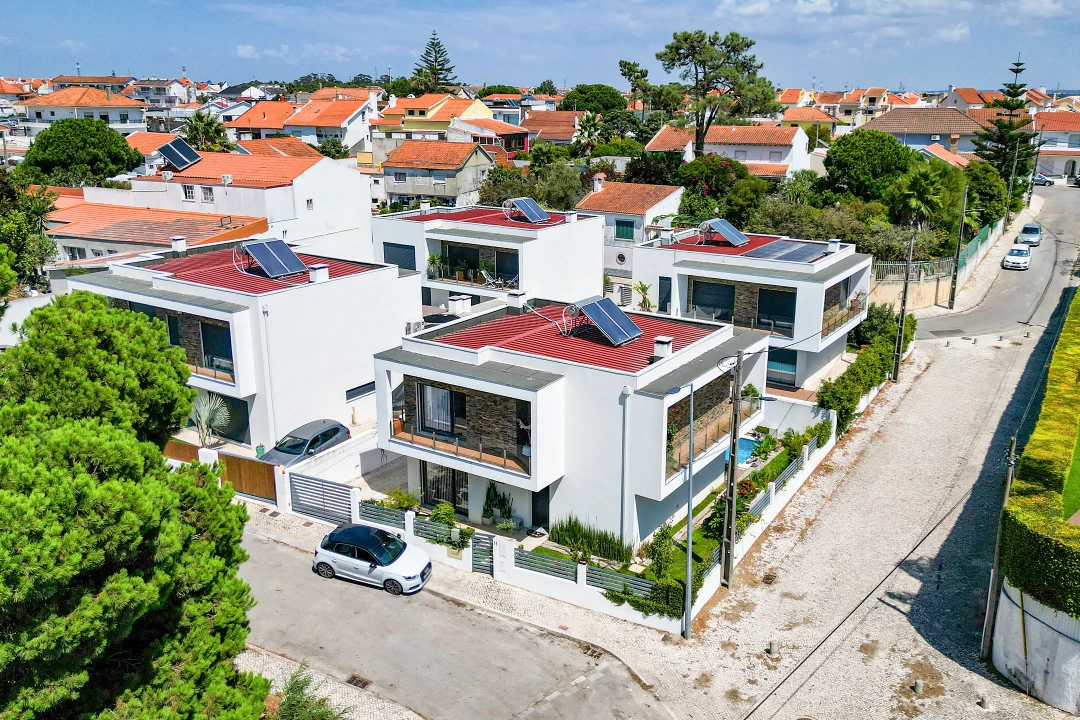 Moradia T4 para Venda em Almada, Cova da Piedade, Pragal e Cacilhas Foto 36