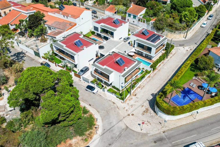 Moradia T4 para Venda em Almada, Cova da Piedade, Pragal e Cacilhas Foto 40