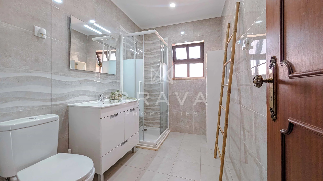 Apartamento T2 para Venda em Albufeira e Olhos de Água Foto 25
