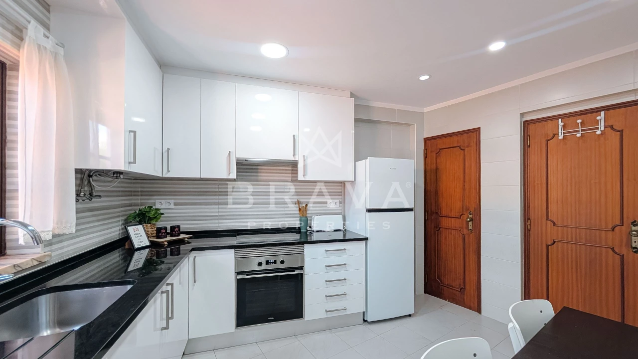 Apartamento T2 para Venda em Albufeira e Olhos de Água Foto 14