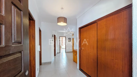Apartamento T2 para Venda em Albufeira e Olhos de Água