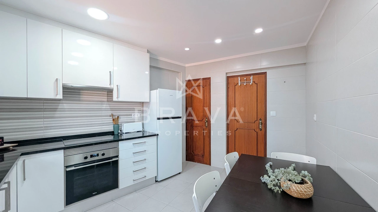 Apartamento T2 para Venda em Albufeira e Olhos de Água Foto 13