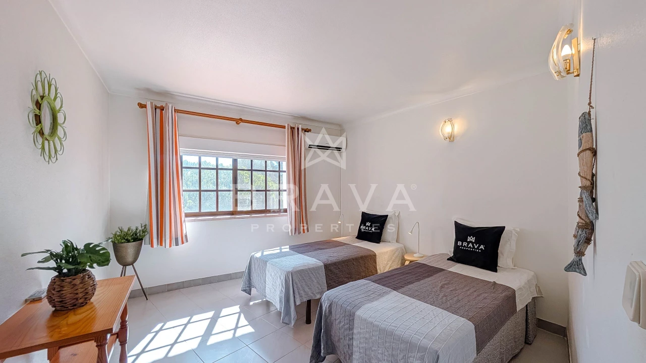 Apartamento T2 para Venda em Albufeira e Olhos de Água Foto 27
