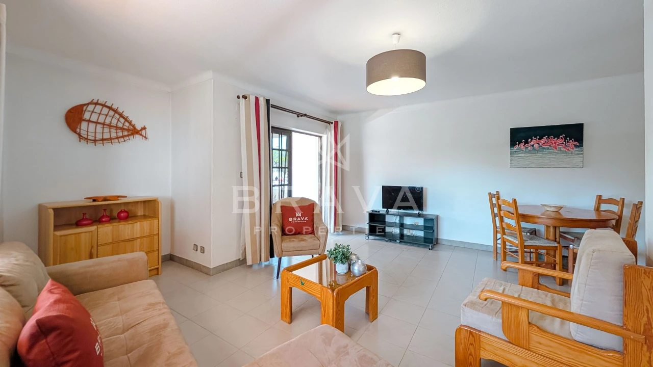 Apartamento T2 para Venda em Albufeira e Olhos de Água Foto 1