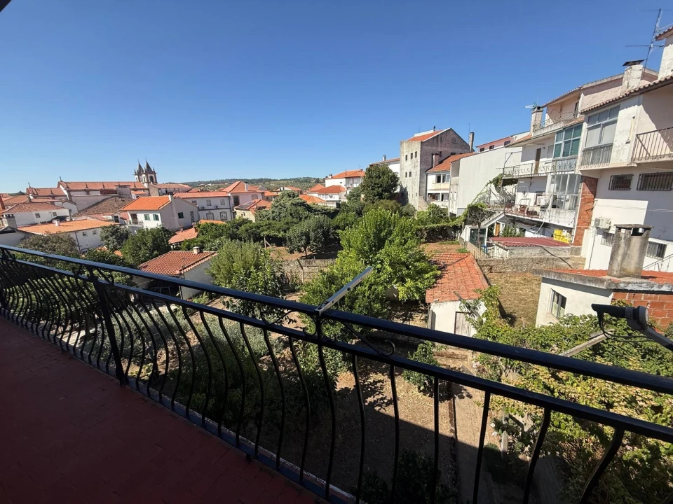 Apartamento T3 para Venda em Vila Flor e Nabo Foto 12