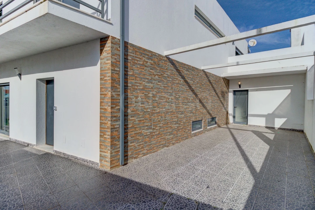 Moradia T4 para Venda em São Domingos de Rana Foto 7