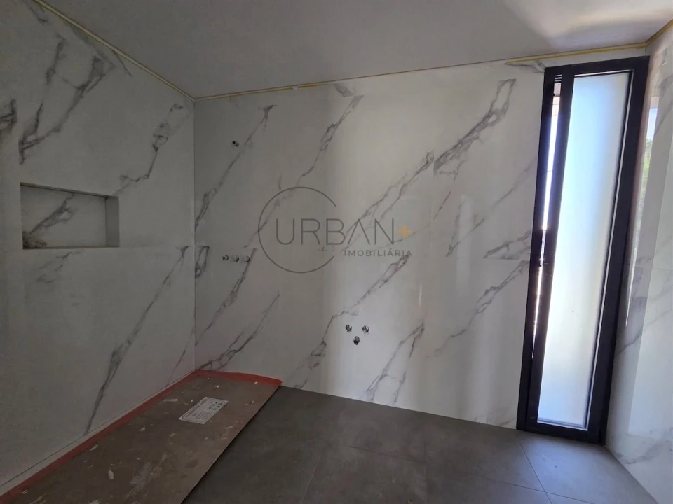Moradia T3 para Venda em São João de Lourosa Foto 14