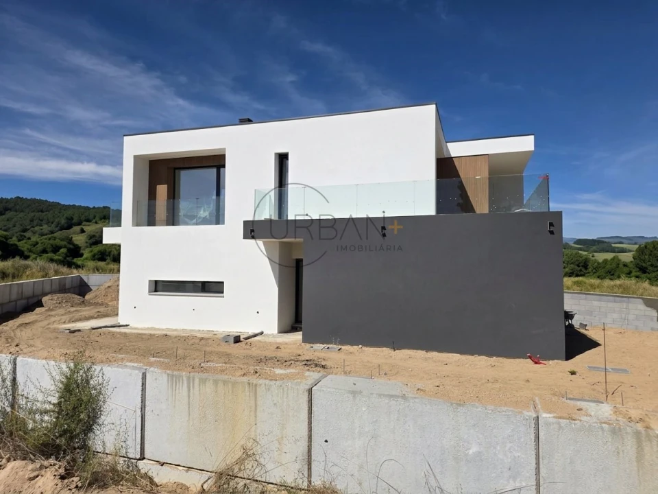Moradia T3 para Venda em São João de Lourosa Foto 3