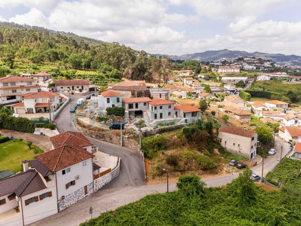 Moradia T2 para Venda em Regilde Foto 25