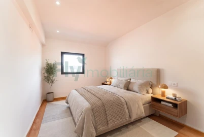 Moradia T2 para Venda em Regilde