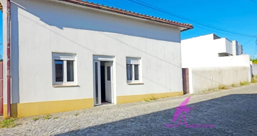 Moradia T2 para Venda em Barroselas e Carvoeiro