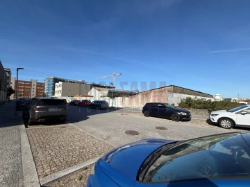 Terreno para Venda em Vila do Conde